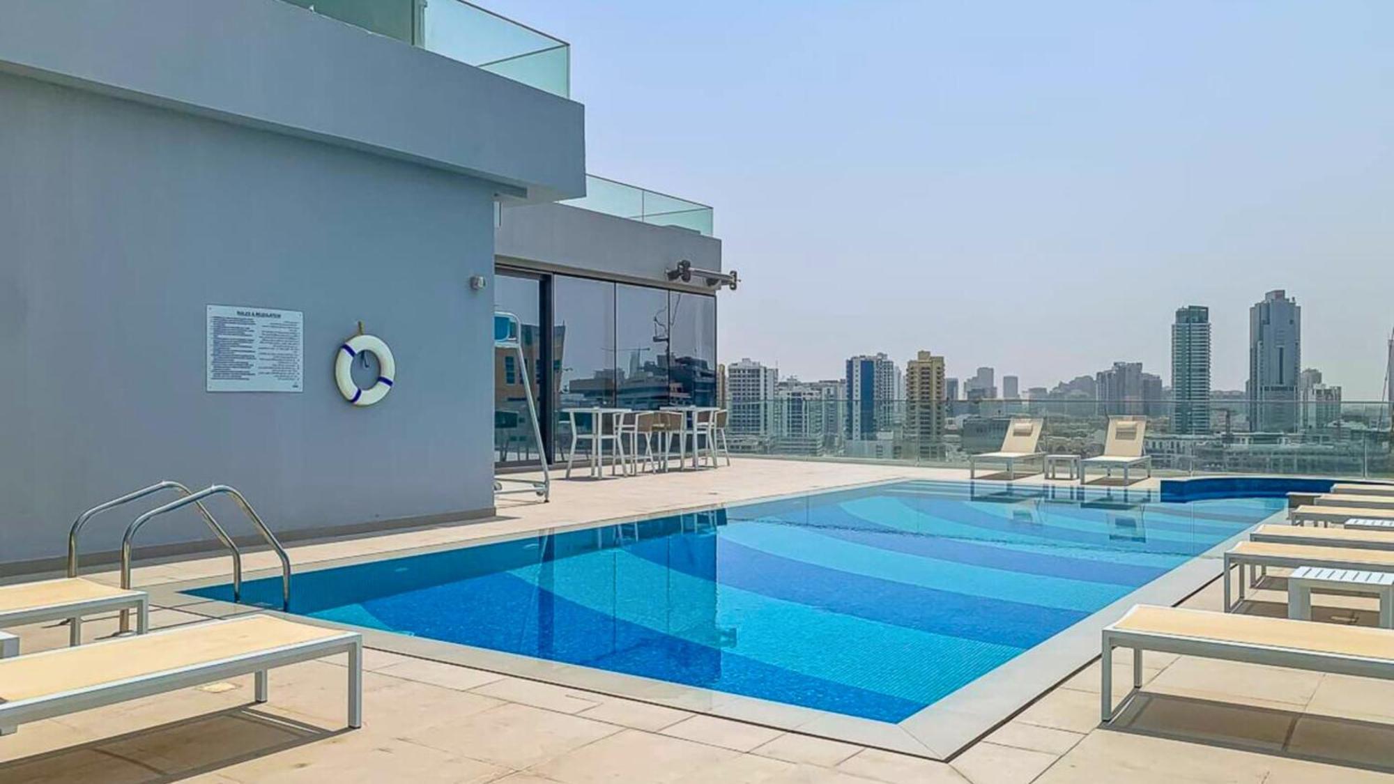 Trps - Bluebell Residence, Jumeirah Village Circle - Well Appointed 1br In Sought-after Neighborhood Apartment